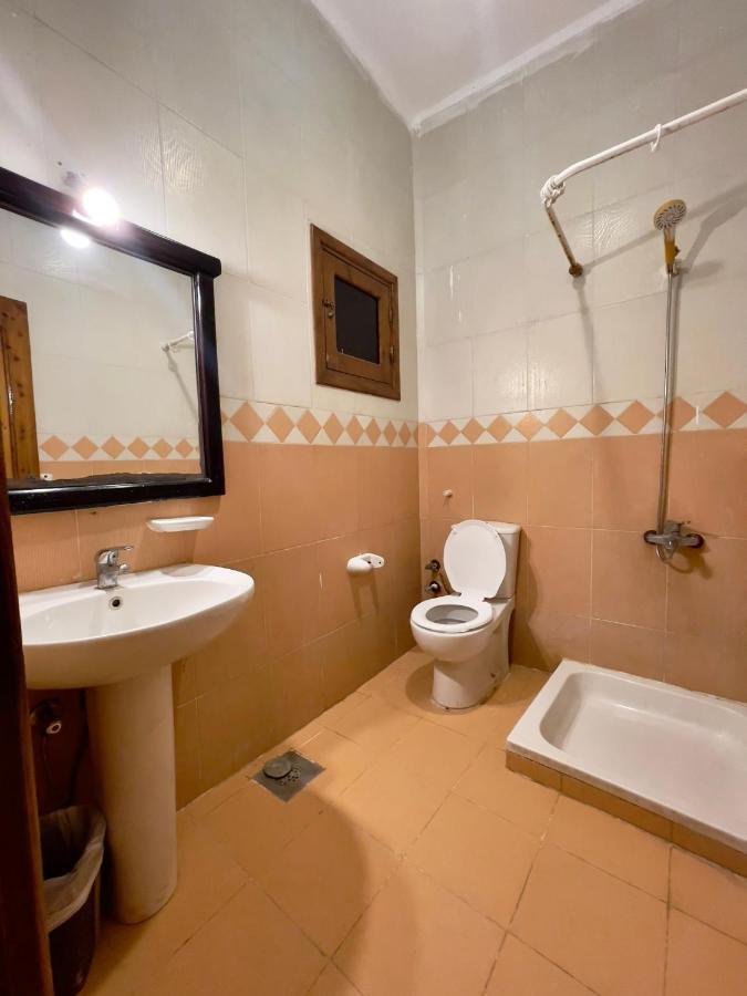 Black Prince Hotel دهب المظهر الخارجي الصورة